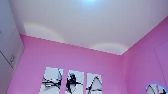 green lovv online show from 10.22.25