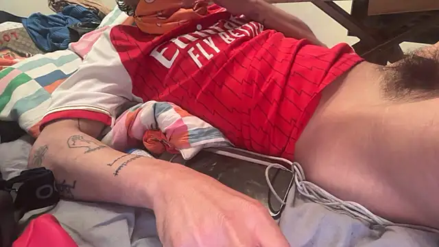 Lucasss1712 online show from 04.18.26