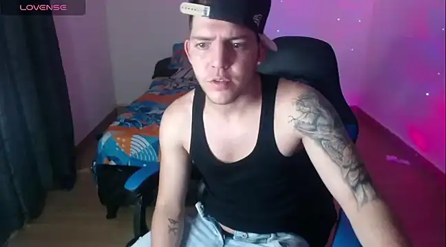 Dann Vargas online show from 02.14.25