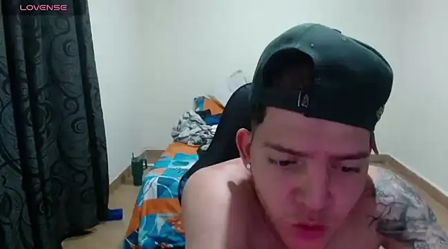 Dann Vargas online show from 02.25.25