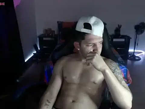 Dann Vargas online show from 03.07.25
