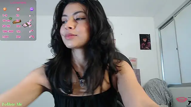 Snapshot of ellajonz chatting on 06.14.26 ellajonz online show from 06.14.26