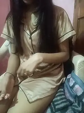 Snapshot of angel-cinderella chatting on 10.29.25 angel-cinderella online show from 10.29.25