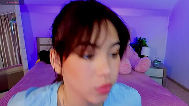 Hotary Yuko online show from 11.14.25