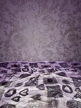 Arielle Swan online show from 02.03.25