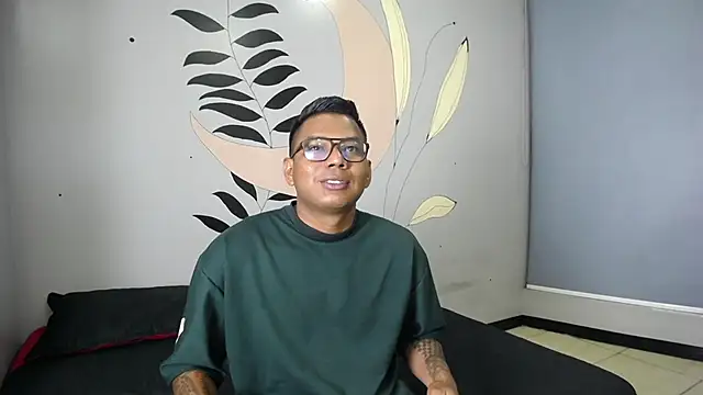 Snapshot of Saipadpuer30 chatting on 02.07.25 Saipadpuer30 online show from 02.07.25