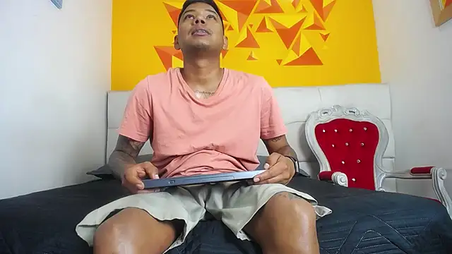 Snapshot of Saipadpuer30 chatting on 02.17.25 Saipadpuer30 online show from 02.17.25