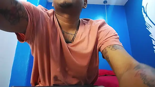 Snapshot of Saipadpuer30 chatting on 03.01.25 Saipadpuer30 online show from 03.01.25