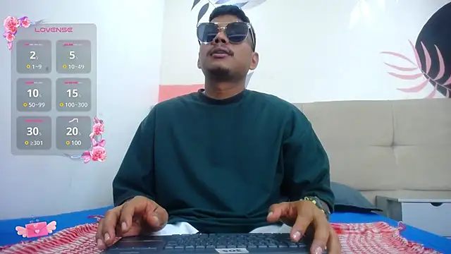 Snapshot of Saipadpuer30 chatting on 03.09.25 Saipadpuer30 online show from 03.09.25