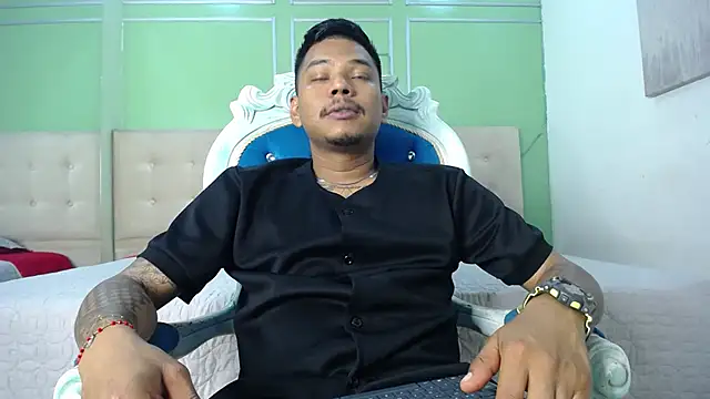 Snapshot of Saipadpuer30 chatting on 03.10.25 Saipadpuer30 online show from 03.10.25