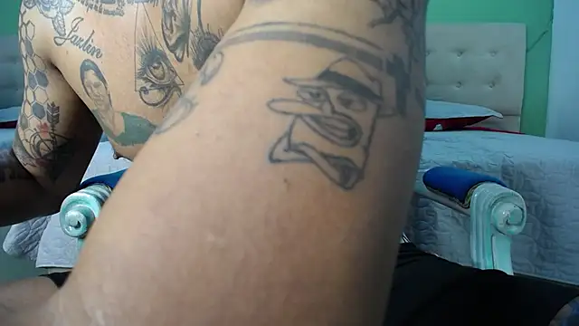 Snapshot of Saipadpuer30 chatting on 03.10.25 Saipadpuer30 online show from 03.10.25