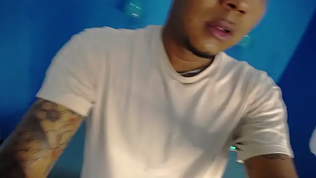 Snapshot of Saipadpuer30 chatting on 03.15.25 Saipadpuer30 online show from 03.15.25