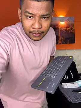 Snapshot of Saipadpuer30 chatting on 09.13.25 Saipadpuer30 online show from 09.13.25