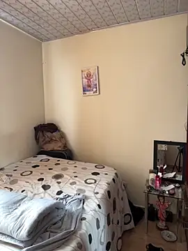 Snapshot of Saipadpuer30 chatting on 09.15.25 Saipadpuer30 online show from 09.15.25