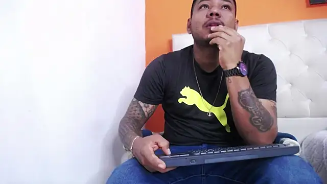 Snapshot of Saipadpuer30 chatting on 09.24.25 Saipadpuer30 online show from 09.24.25