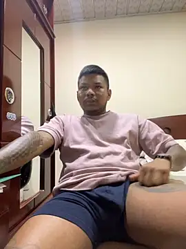 Snapshot of Saipadpuer30 chatting on 09.29.25 Saipadpuer30 online show from 09.29.25