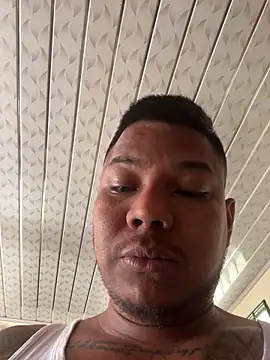 Snapshot of Saipadpuer30 chatting on 10.02.25 Saipadpuer30 online show from 10.02.25