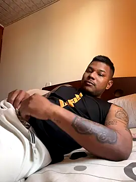 Snapshot of Saipadpuer30 chatting on 10.04.25 Saipadpuer30 online show from 10.04.25