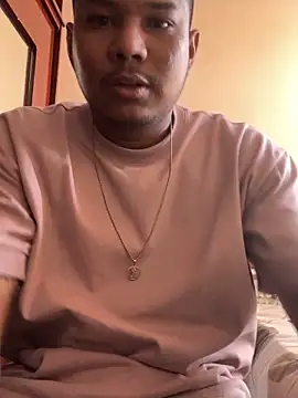 Snapshot of Saipadpuer30 chatting on 10.07.25 Saipadpuer30 online show from 10.07.25