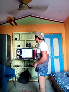 Snapshot of bigcock_thick chatting on 03.10.25 bigcock thick online show from 03.10.25