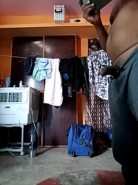 Snapshot of bigcock_thick chatting on 10.09.25 bigcock thick online show from 10.09.25