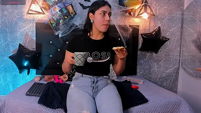 emberhodson online show from 10.17.25