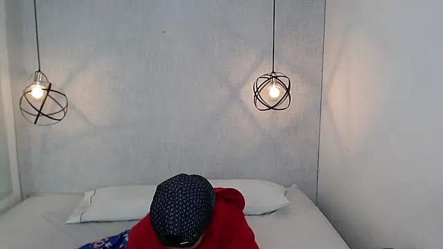 Snapshot of Liiamthompson chatting on 03.19.25 Liiamthompson online show from 03.19.25