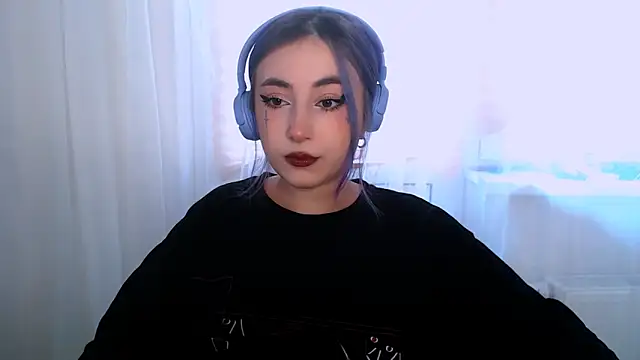 purplewitch online show from 10.29.25