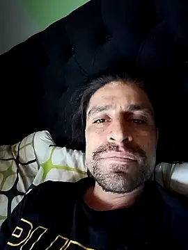 Quemoustro online show from 01.28.25