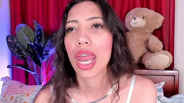 Miss veronicaa2 online show from 10.07.25