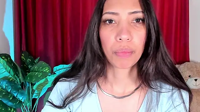 Miss veronicaa2 online show from 10.15.25