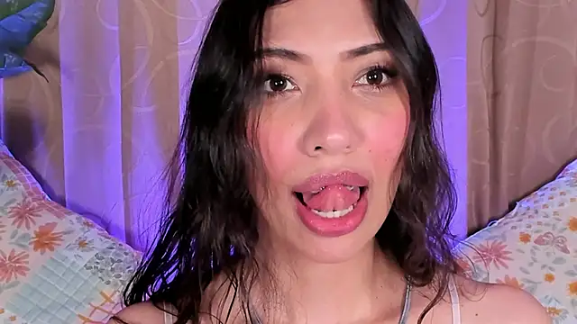 Snapshot of Miss_veronicaa2 chatting on 05.28.26 Miss veronicaa2 online show from 05.28.26