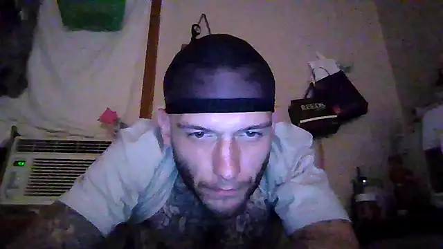 Snapshot of cruz815 chatting on 09.19.25 cruz815 online show from 09.19.25