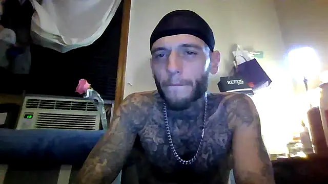 Snapshot of cruz815 chatting on 09.23.25 cruz815 online show from 09.23.25