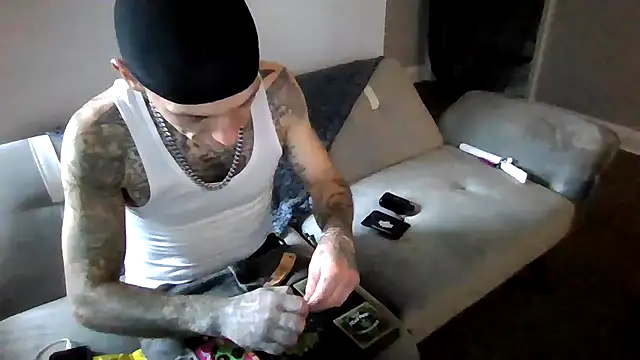 cruz815 online show from 11.14.25