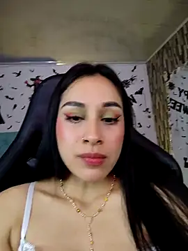 Snapshot of Marce0 chatting on 10.03.25 Marce0 online show from 10.03.25