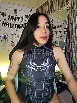 Snapshot of Marce0 chatting on 10.08.25 Marce0 online show from 10.08.25