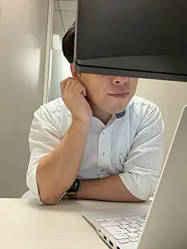 Snapshot of Nobu_469 chatting on 10.20.25 Nobu 469 online show from 10.20.25