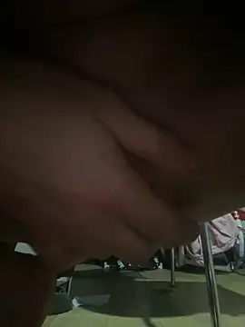 PistoleNellaFendi online show from 09.12.25