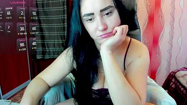 Snapshot of AddieAdams chatting on 10.24.25 AddieAdams online show from 10.24.25