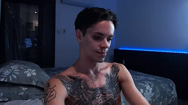 William Henry  online show from 10.07.25