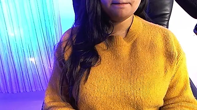 Snapshot of Kannu- chatting on 02.11.25 Kannu- online show from 02.11.25