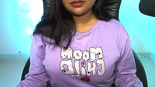 Snapshot of Kannu- chatting on 02.27.25 Kannu- online show from 02.27.25