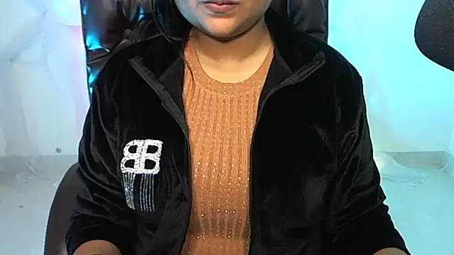 Snapshot of Kannu- chatting on 02.28.25 Kannu- online show from 02.28.25