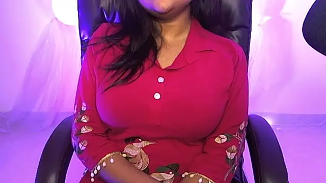 Snapshot of Kannu- chatting on 03.05.25 Kannu- online show from 03.05.25