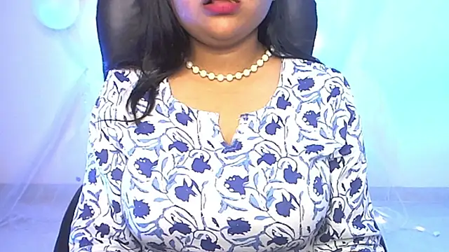 Snapshot of Kannu- chatting on 03.12.25 Kannu- online show from 03.12.25