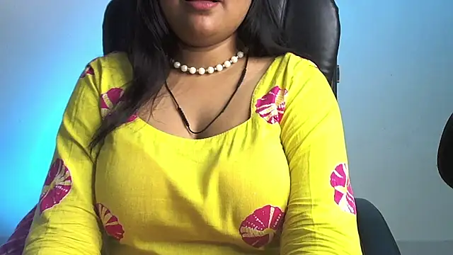 Snapshot of Kannu- chatting on 09.22.25 Kannu- online show from 09.22.25