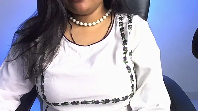 Snapshot of Kannu- chatting on 10.02.25 Kannu- online show from 10.02.25