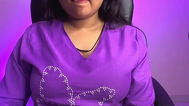 Snapshot of Kannu- chatting on 10.07.25 Kannu- online show from 10.07.25