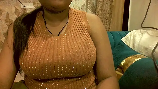 Snapshot of Kannu- chatting on 05.20.26 Kannu- online show from 05.20.26